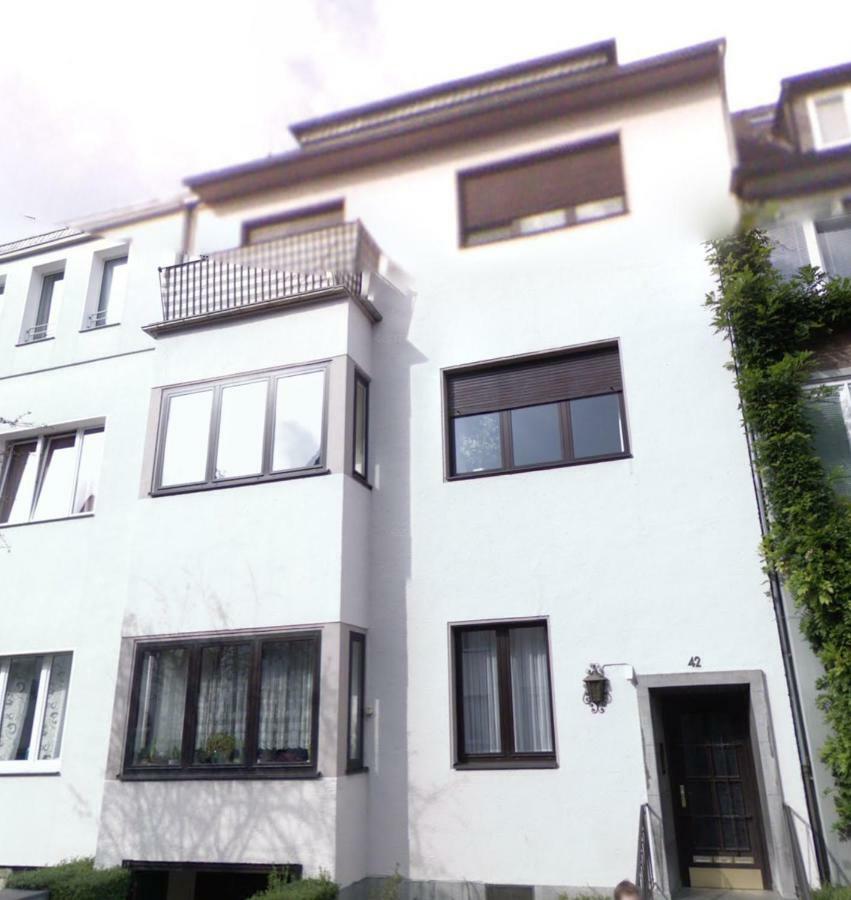 Messe Ferienwohnung Duesseldorf Oberkassel Zewnętrze zdjęcie